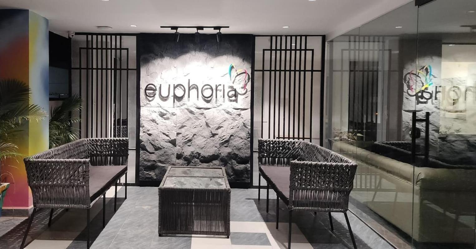Hotel Euphoria Urban Sleep Haïdarabad Extérieur photo